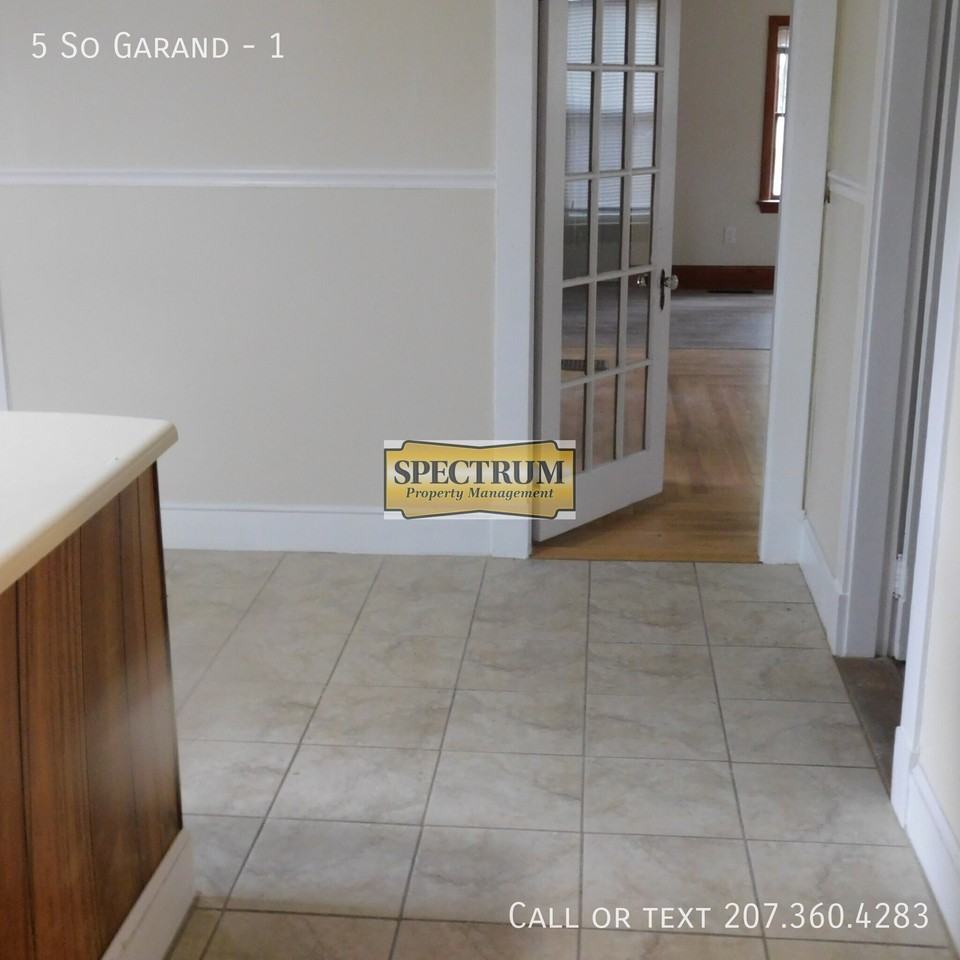 5 S Garand St #1 - Photo 5 of 11