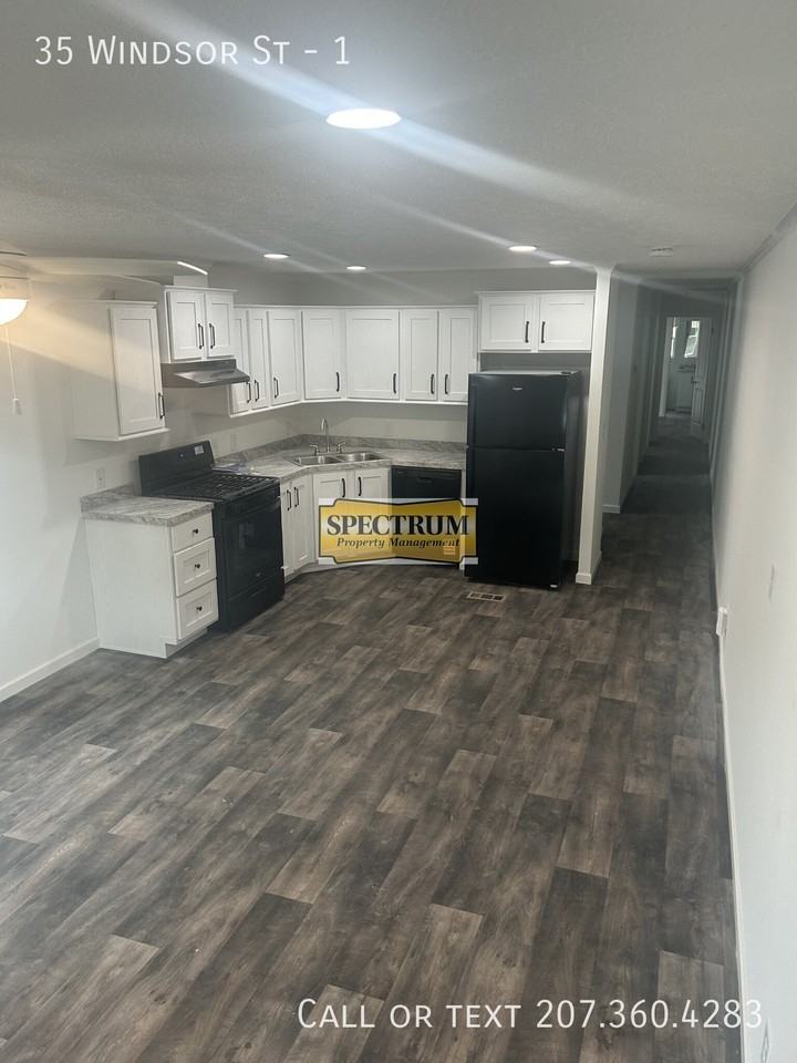 35 Windsor St #1 - Photo 4 of 12
