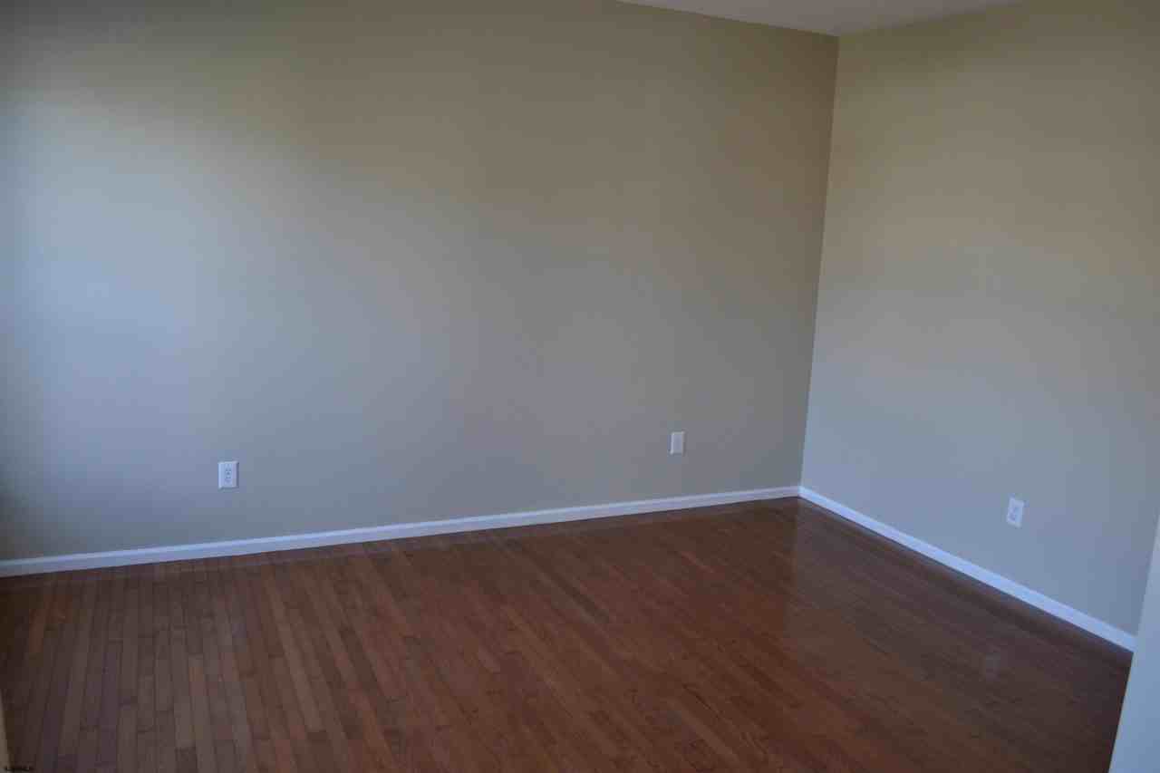 118 Woodberry Dr - Photo 5 of 24