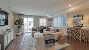 featured image of 9 S Granville Ave #D
