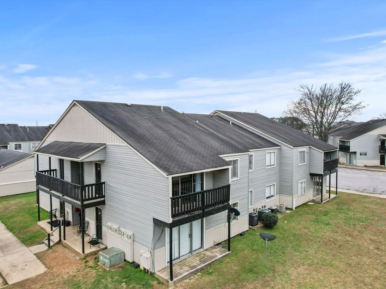 1242 Beltline Rd Sw #808 - Photo 3 of 50