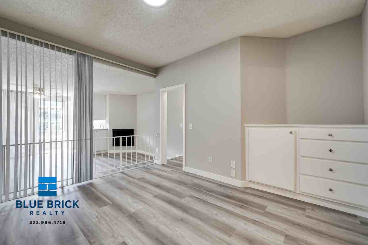 8430 Cedros Ave #226 - Photo 6 of 17