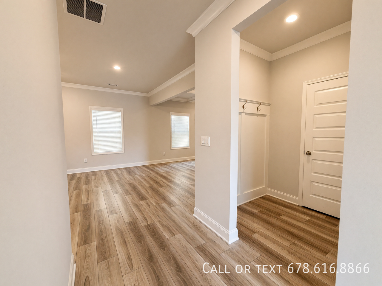 213 Logan Crest Ct - Photo 4 of 26