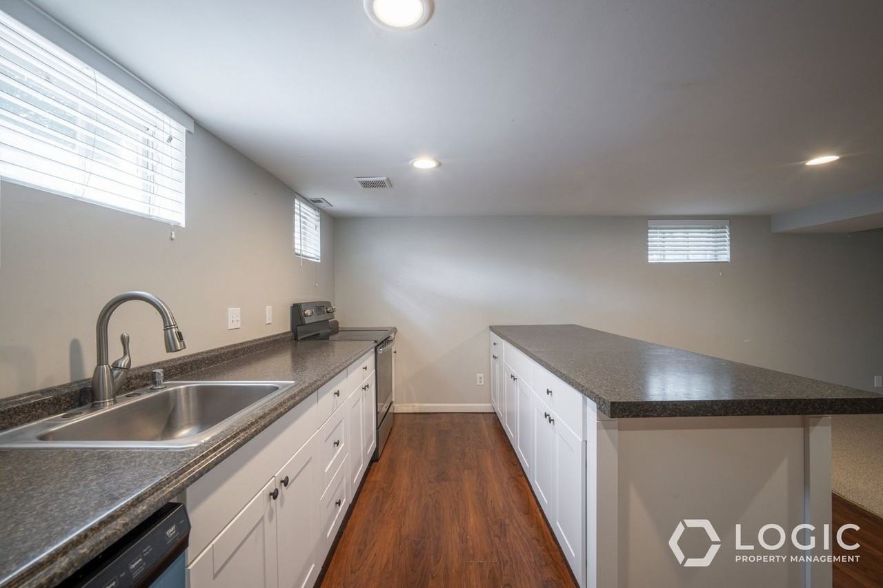 822 E 50 S #BS - Photo 6 of 17