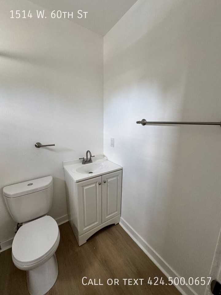 1514 W 60th St - Photo 5 of 6