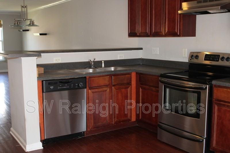 9712 Jordy Dr - Photo 5 of 7