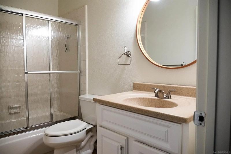 44511 La Paz Rd - Photo 3 of 23