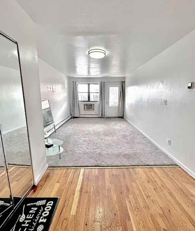 7806 153rd Ave #E - Photo 2 of 10