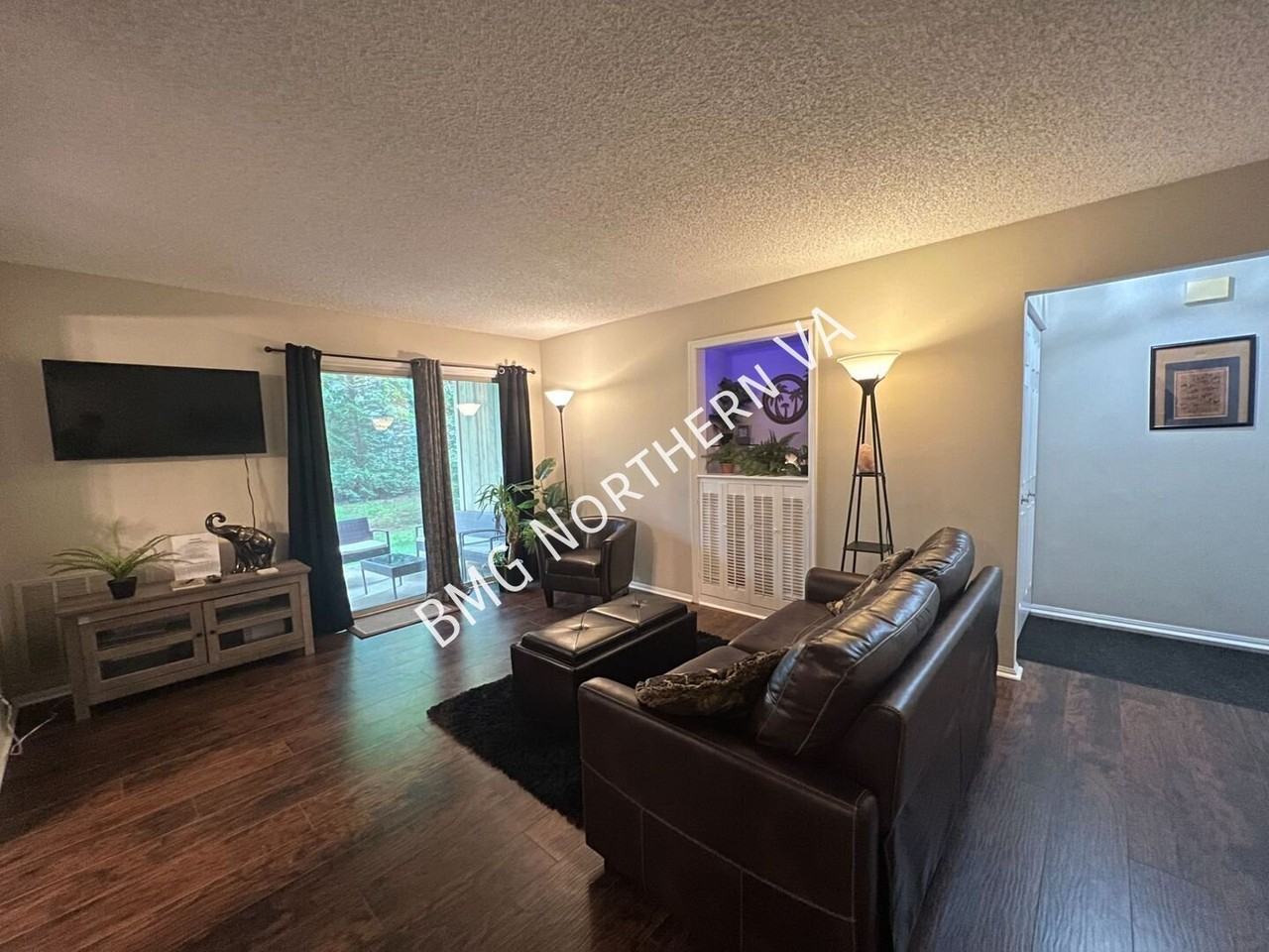 7729 Inversham Dr #153 - Photo 3 of 17