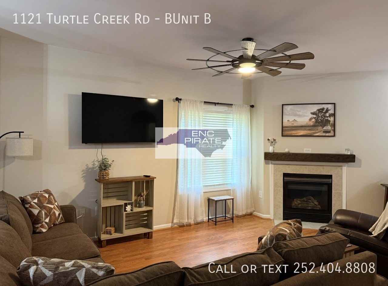 1121 Turtle Creek Rd - Photo 2 of 18