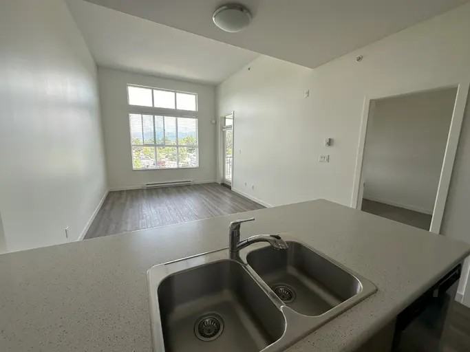 1811 Salton Rd #104 - Photo 3 of 9