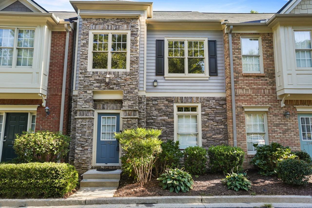 1243 Harris Commons Pl #501