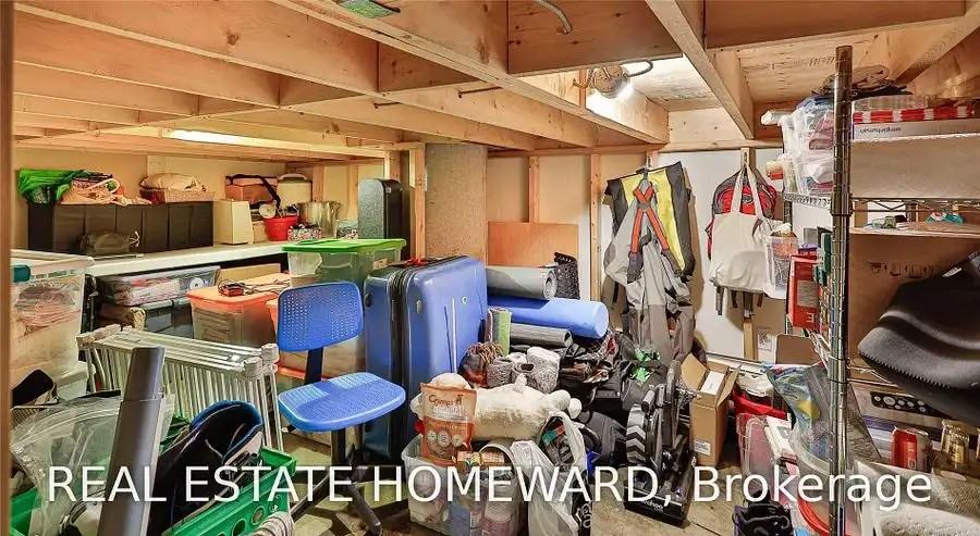 90 Sumach St #317 - Photo 4 of 13