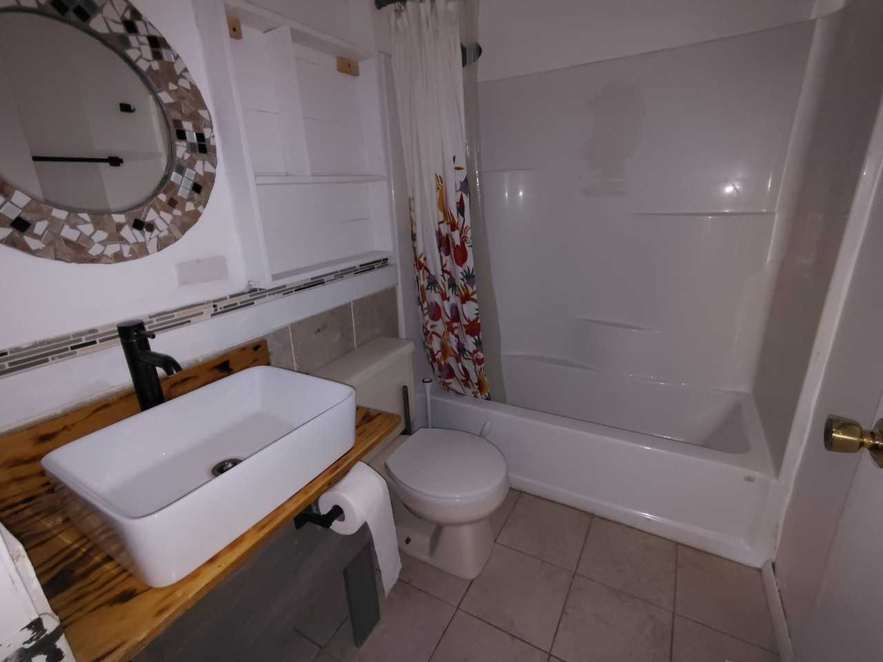 1213 Kingsley Dr - Photo 3 of 8