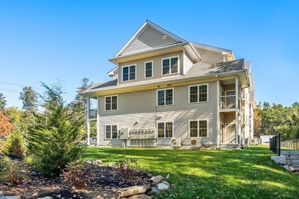 242 Main St #206 - Photo 4 of 18