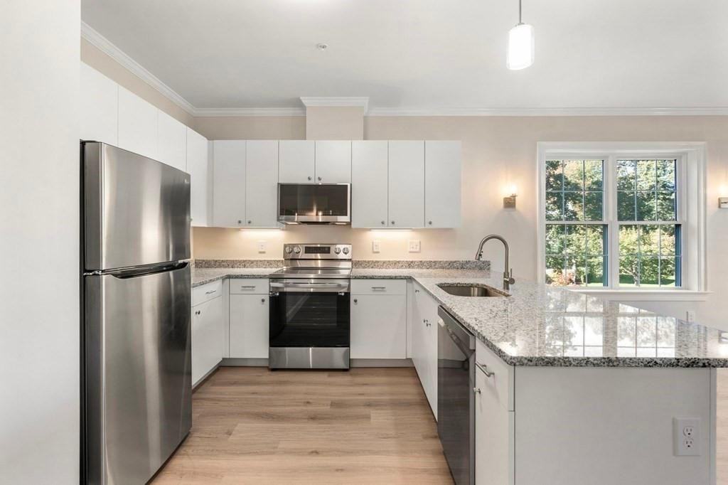 242 Main St #206 - Photo 5 of 18