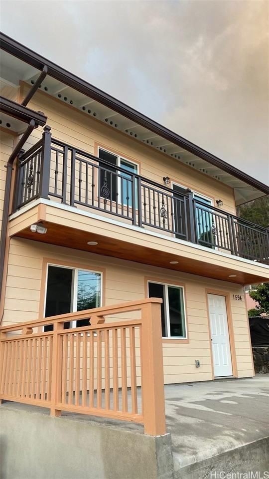 1594 Wailele St - Photo 2 of 8