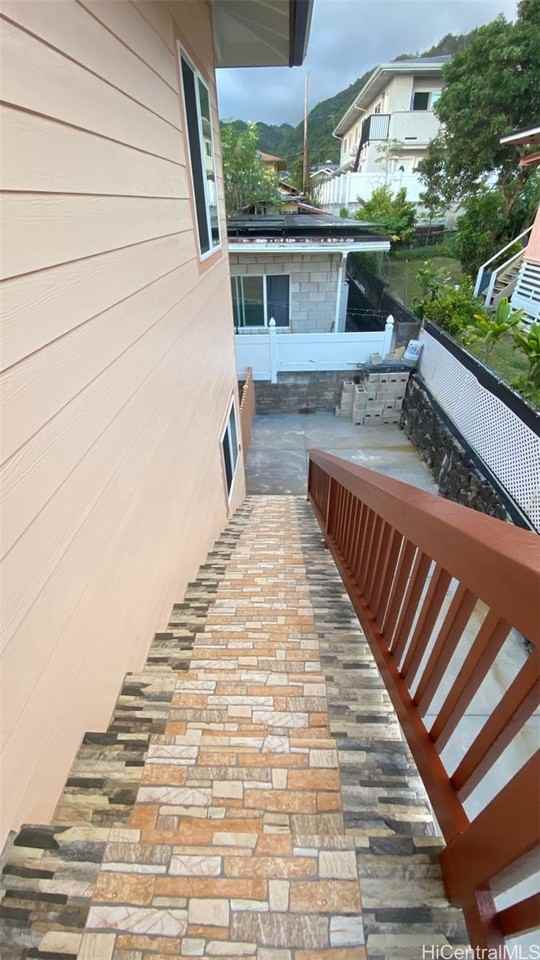 1594 Wailele St - Photo 4 of 8
