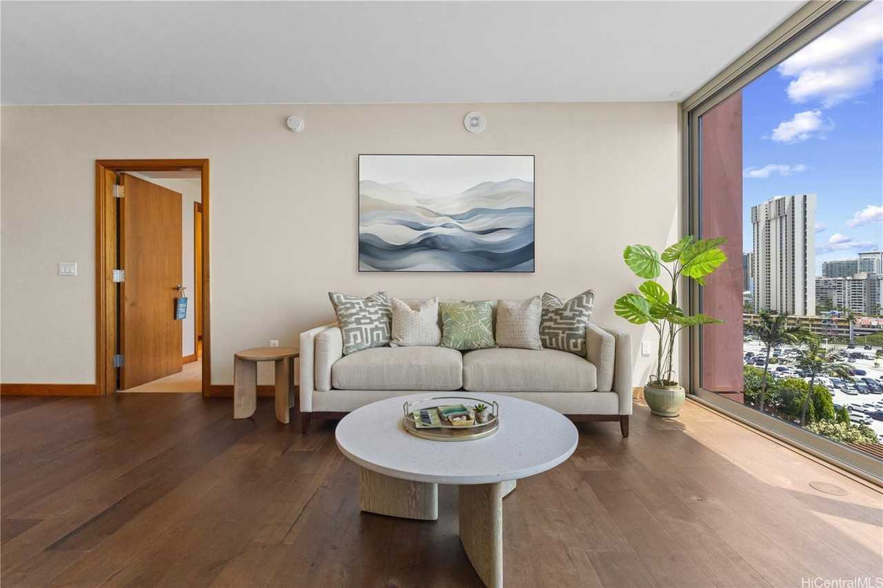 1555 Kapiolani Blvd #1105 - Photo 5 of 25