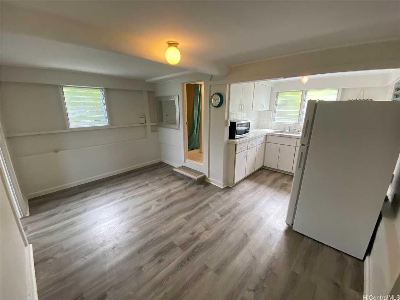 2544 Ahekolo St - Photo 2 of 12