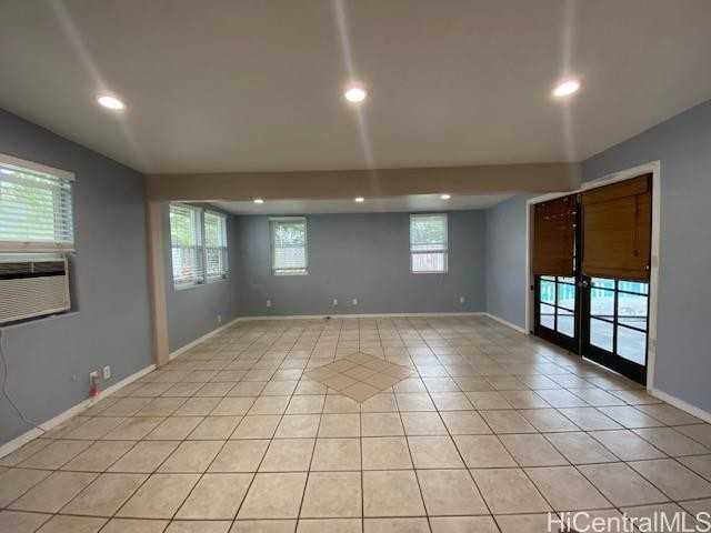 661 Ululani St - Photo 6 of 24