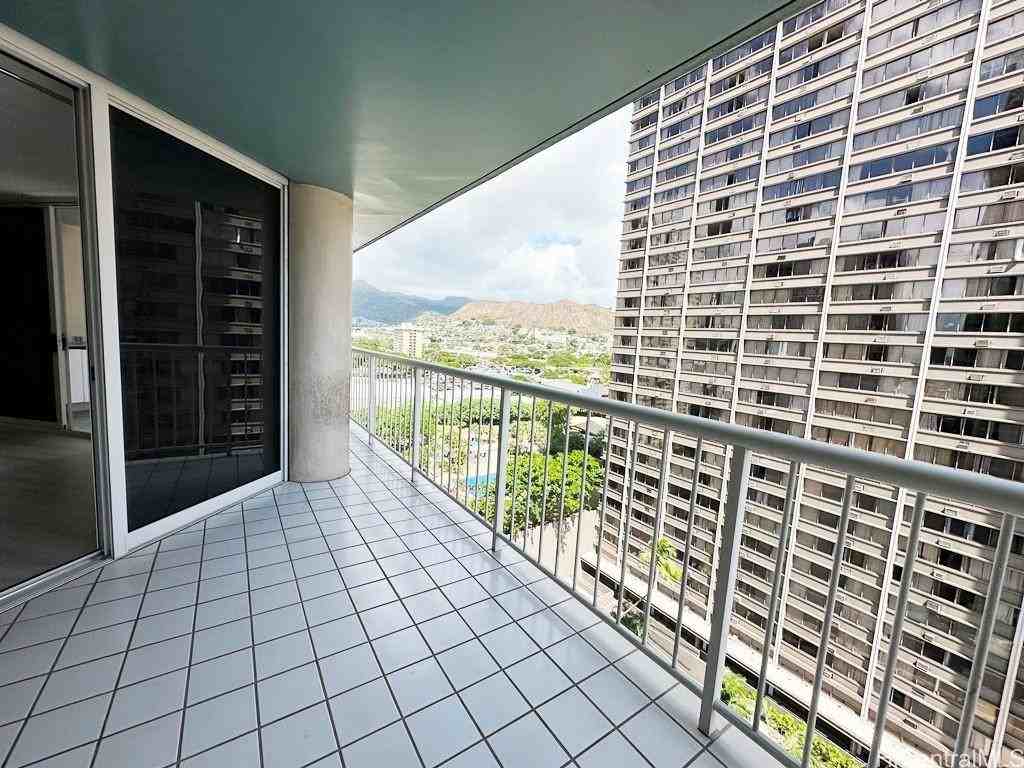 1212 Nuuanu Ave #1401 - Photo 7 of 25