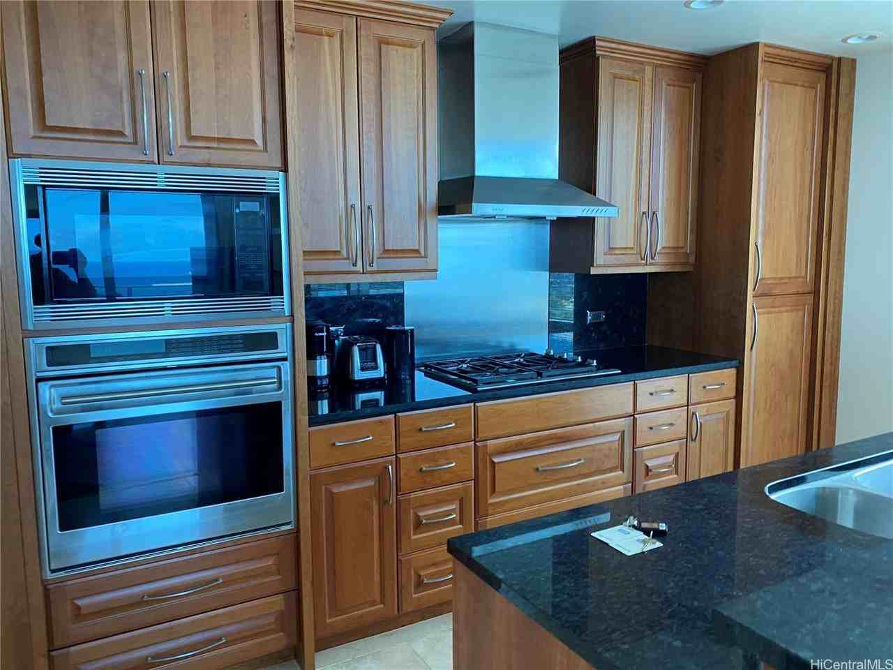 1288 Ala Moana Blvd #19G - Photo 3 of 20