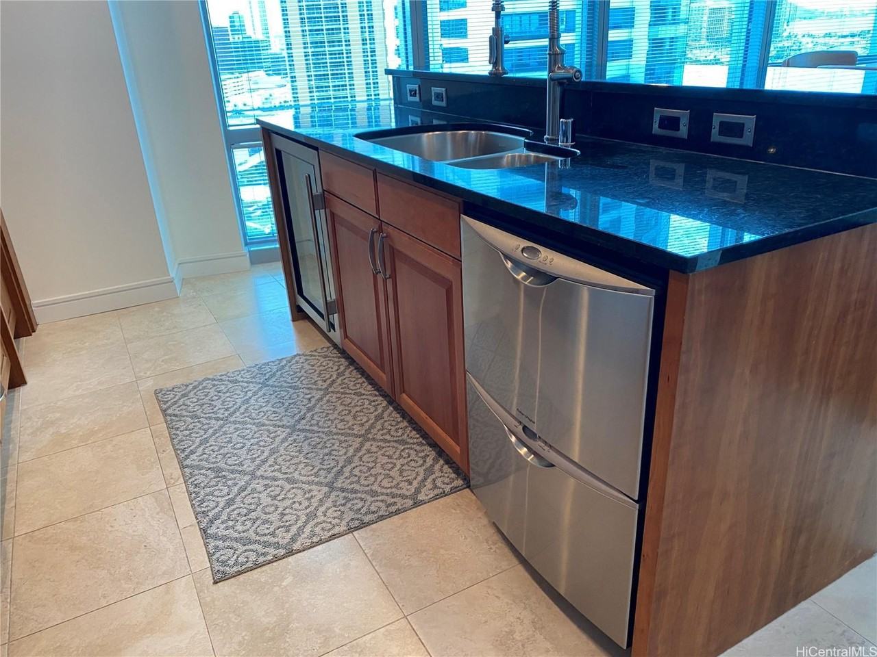 1288 Ala Moana Blvd #19G - Photo 5 of 20