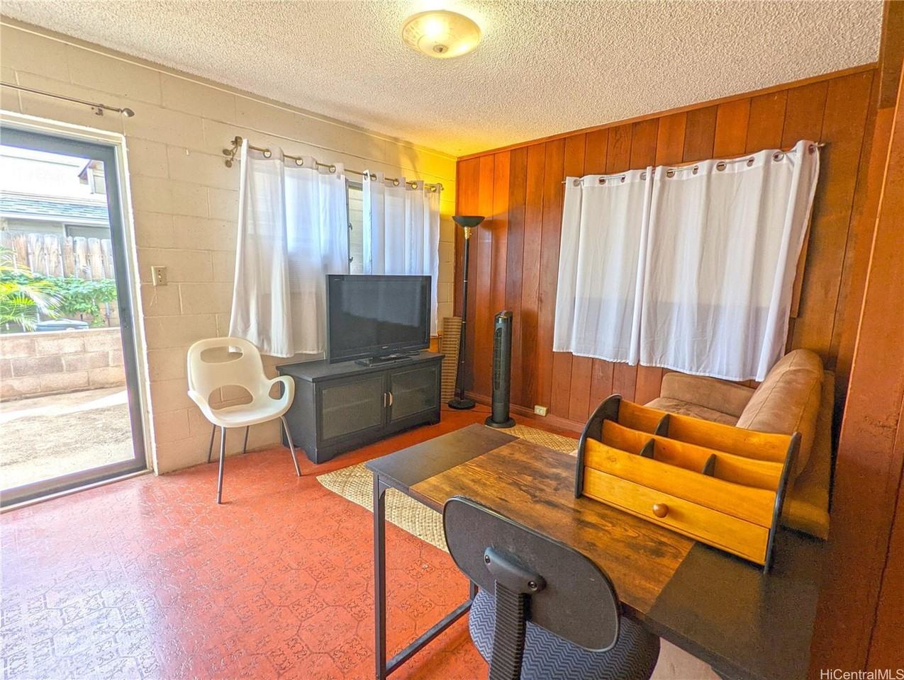 3386 Campbell Ave - Photo 6 of 7