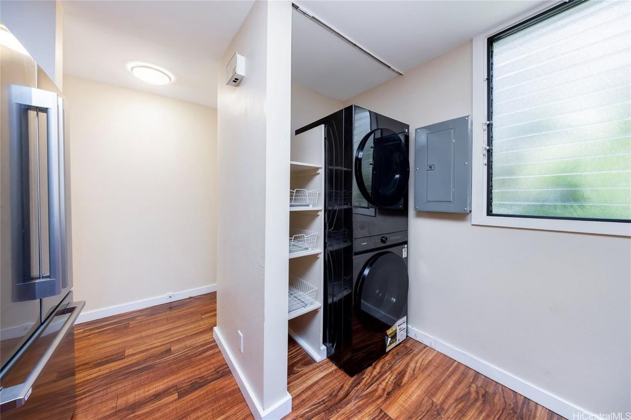 333 Aoloa St #226 - Photo 4 of 19