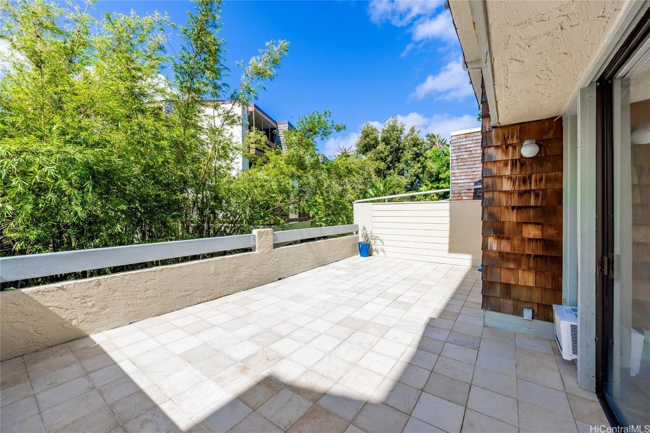 333 Aoloa St #226 - Photo 7 of 19
