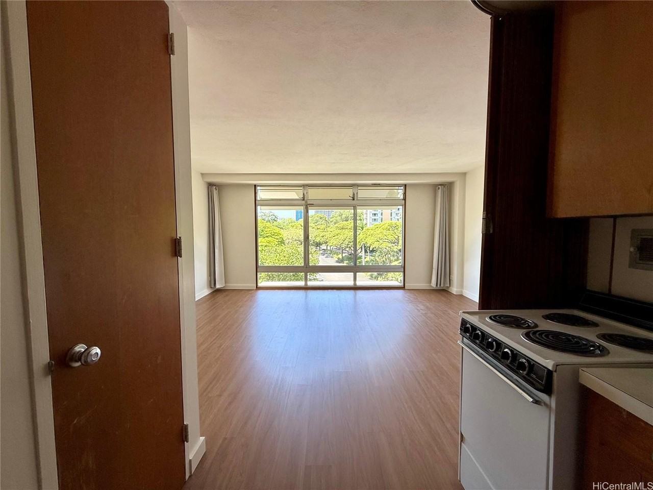 1551 Nuuanu Ave #336 - Photo 4 of 12
