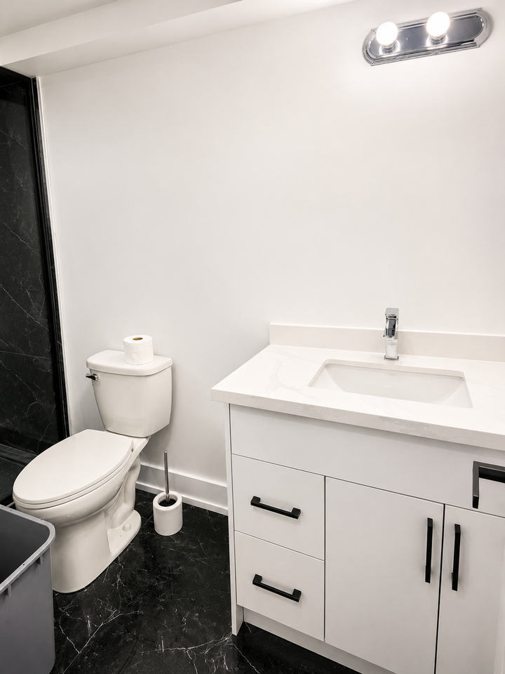 943 Chevrolet Street - Photo 4 of 8