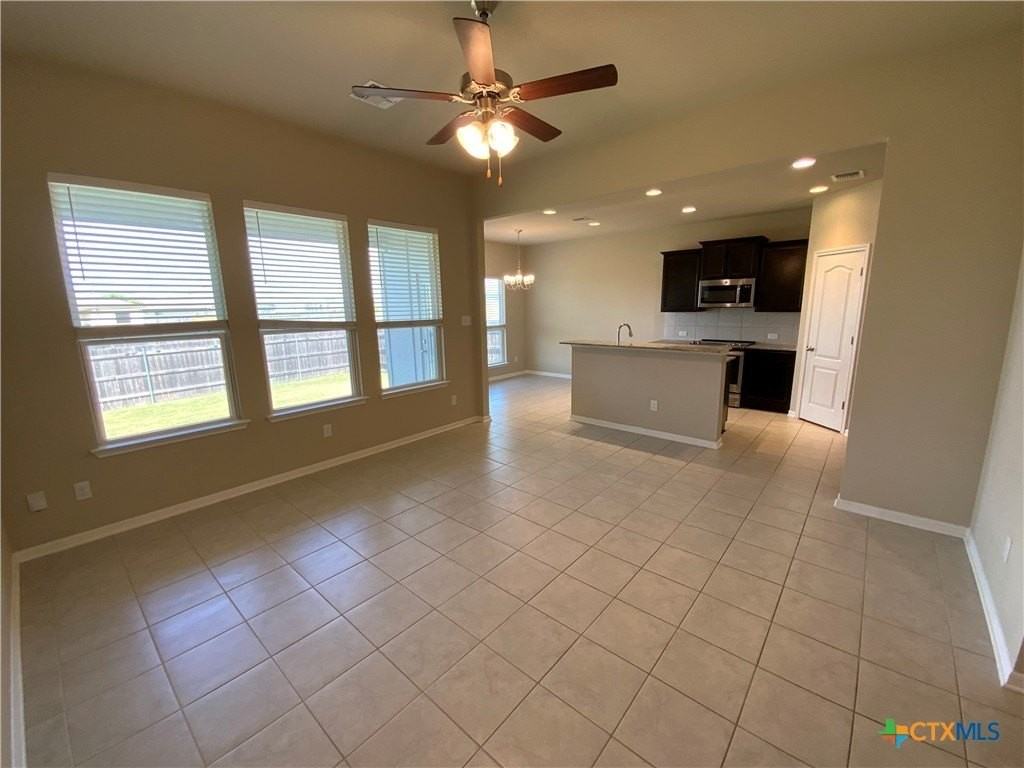 1110 Lakeway Crossing Dr - Photo 5 of 28