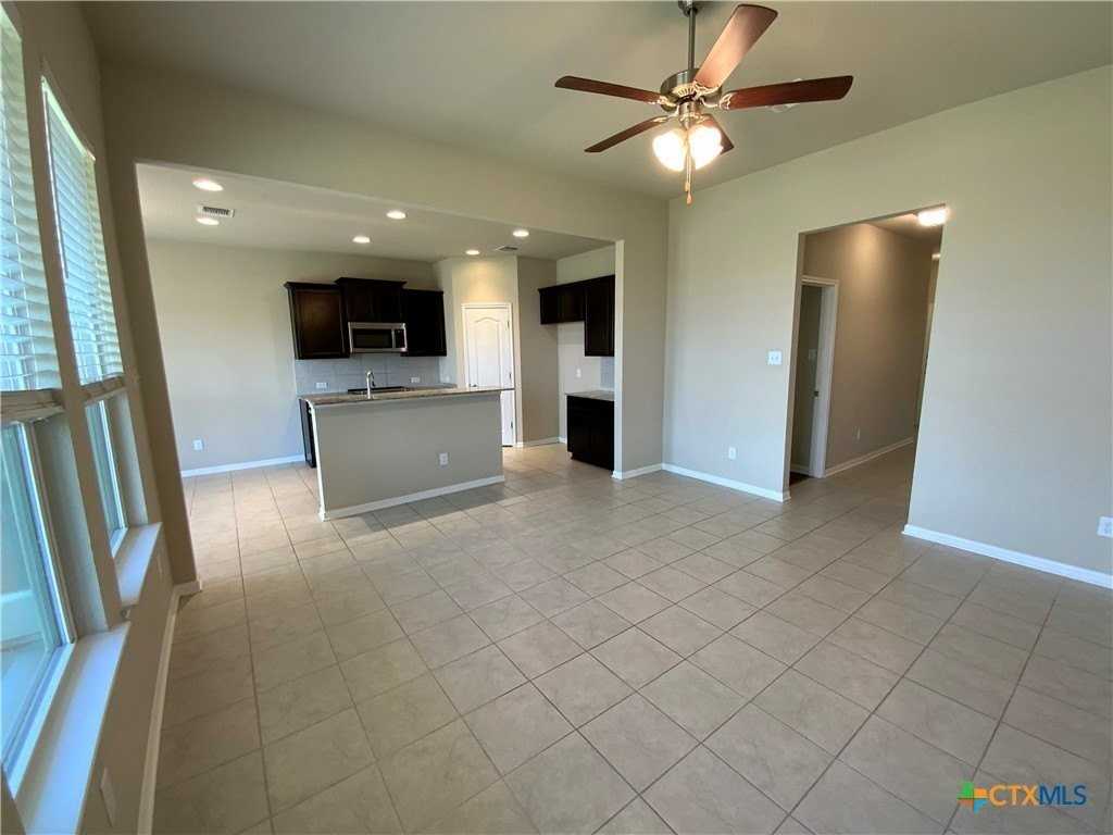 1110 Lakeway Crossing Dr - Photo 6 of 28