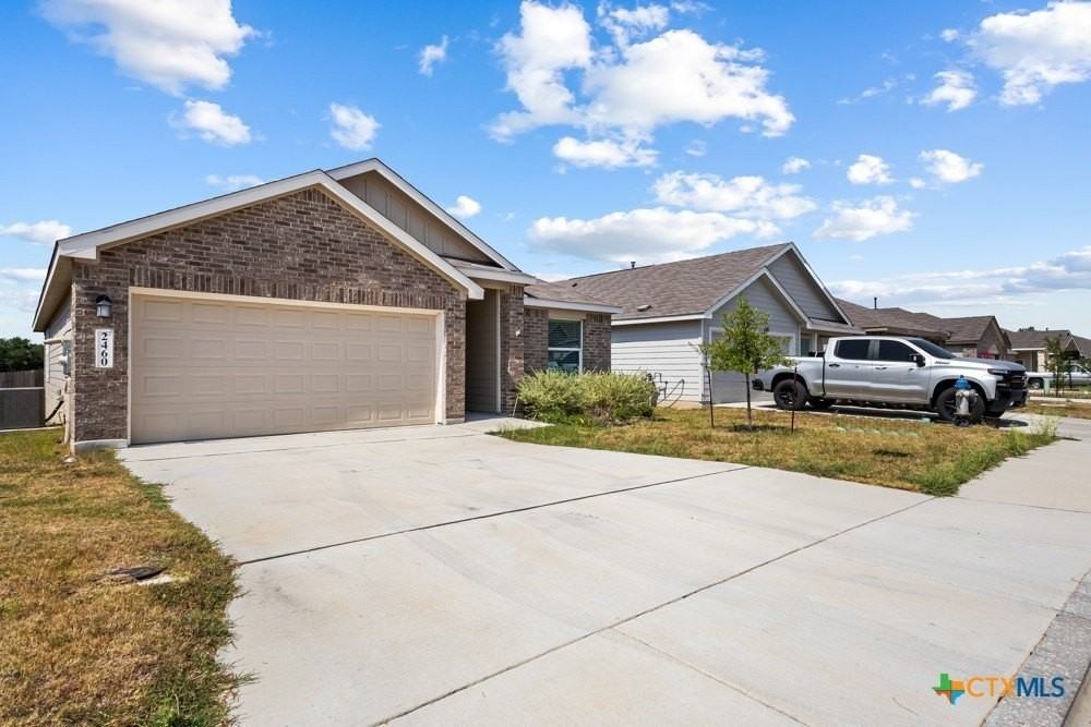 2460 Vesper Bnd - Photo 2 of 27