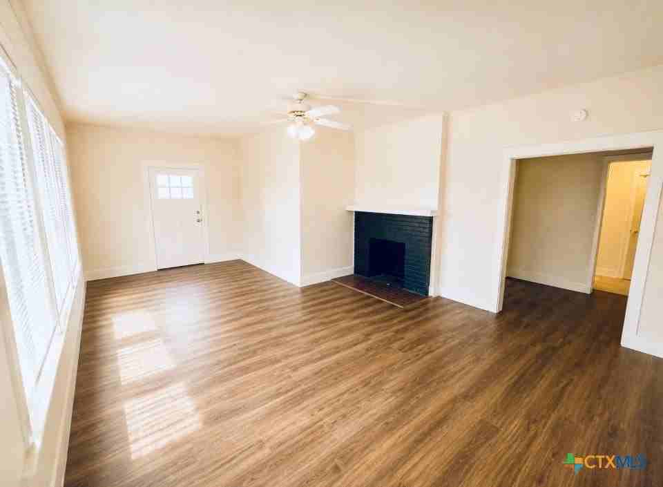 325 North St - Photo 7 of 7