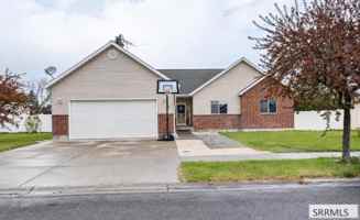 featured image of 580 Cook St