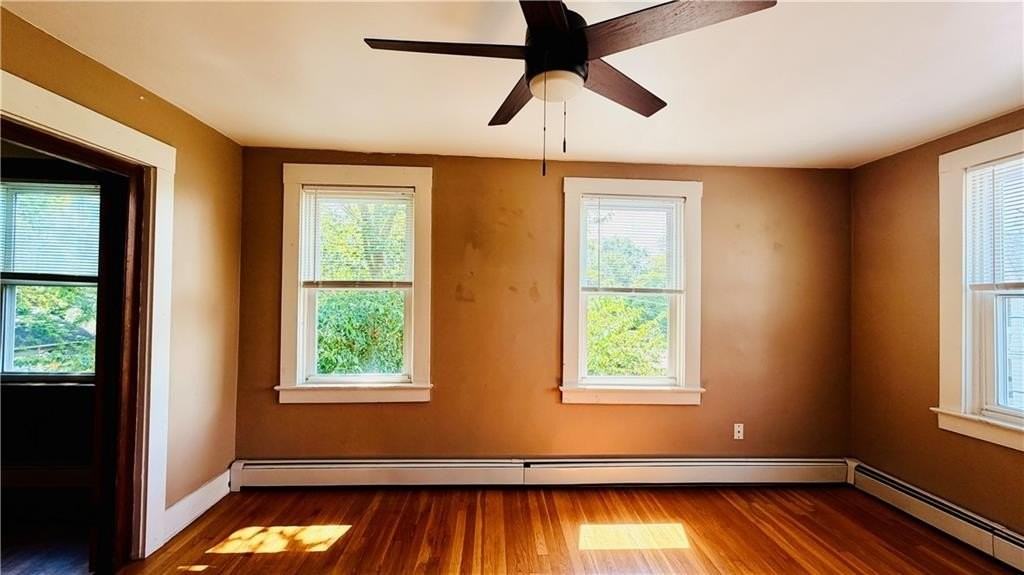 49 E St - Photo 2 of 9