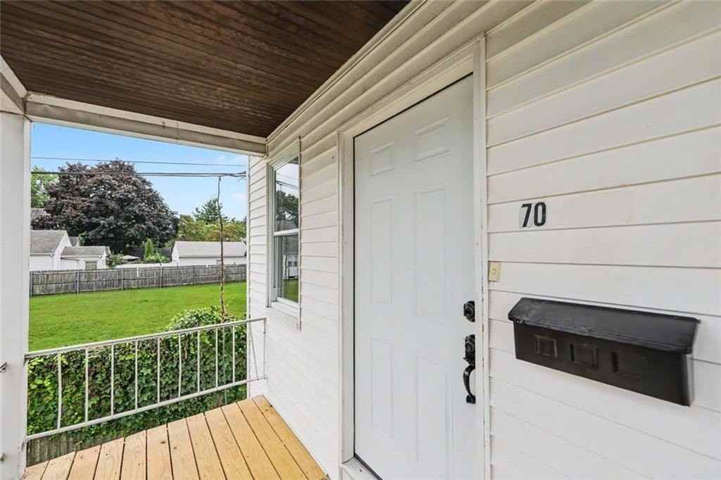 70 Devonshire St #1 - Photo 3 of 18
