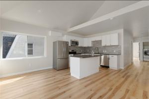 featured image of 460 Smithfield Ave #3