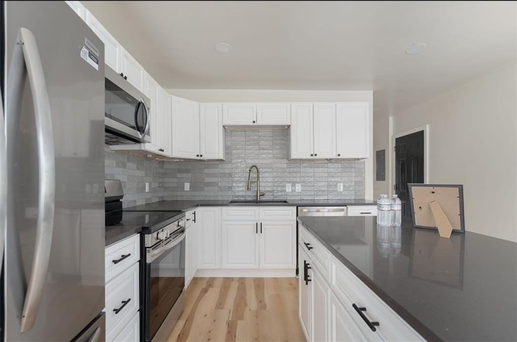 460 Smithfield Ave #3 - Photo 2 of 16