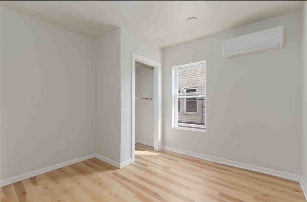 460 Smithfield Ave #3 - Photo 6 of 16