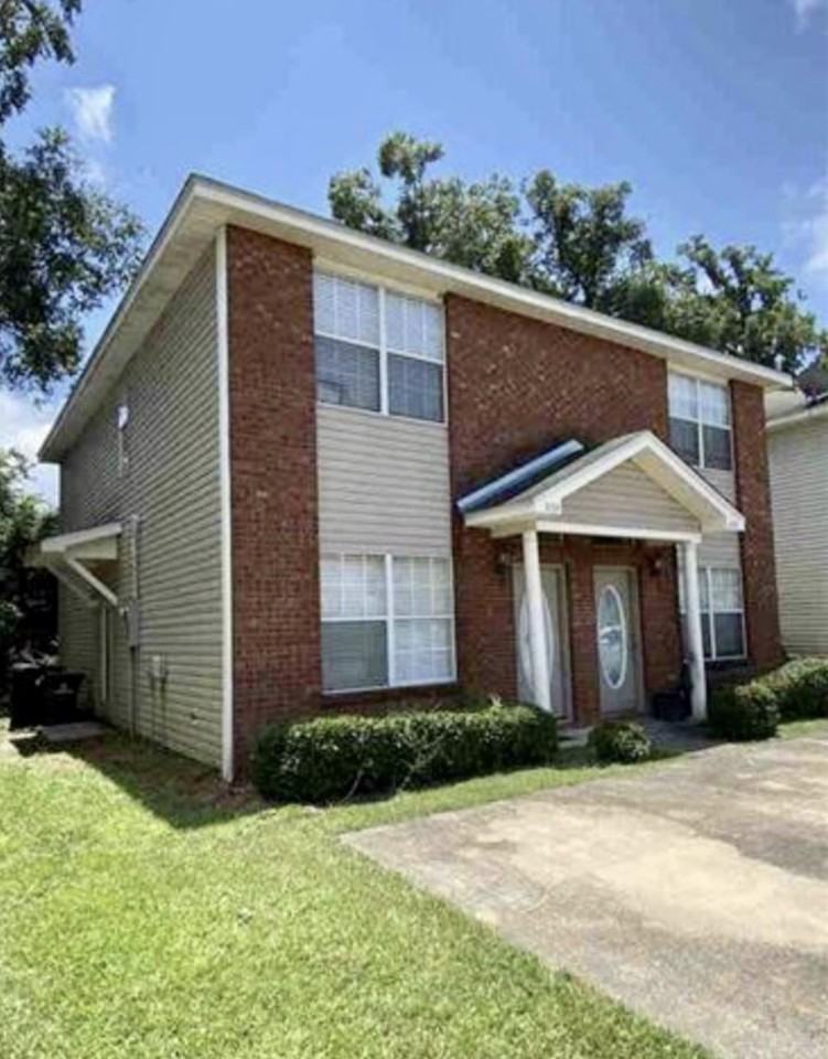 3153 Allison Marie Ct - Photo 2 of 17