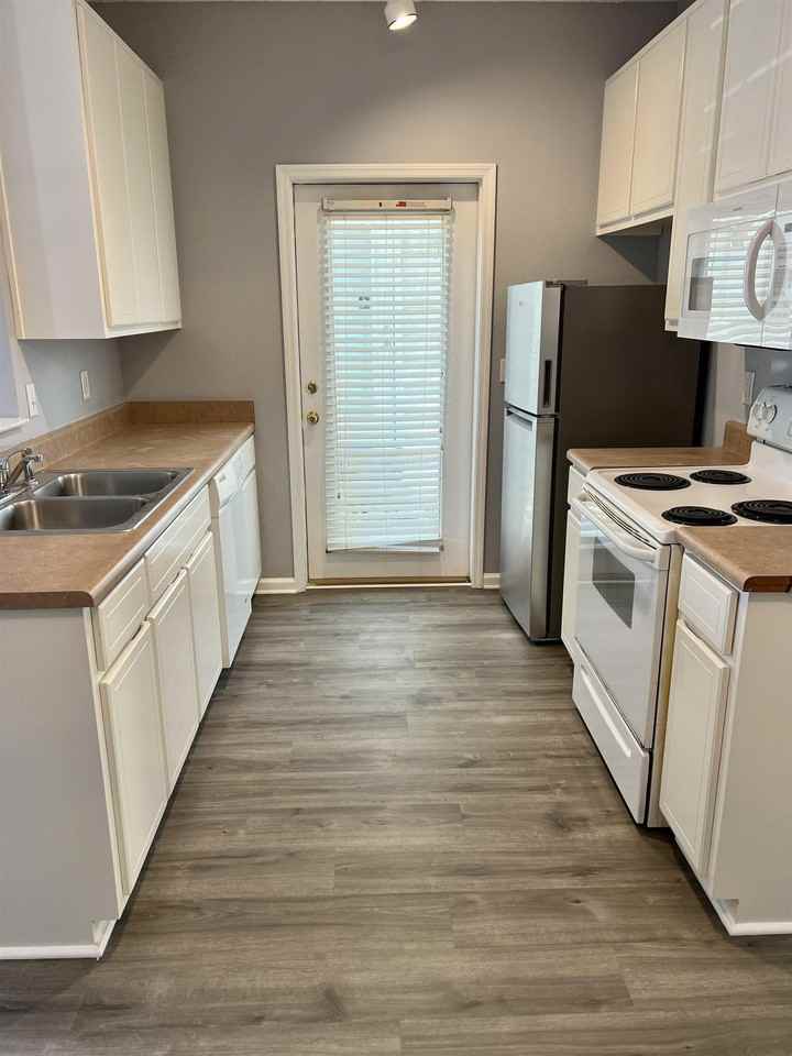 3153 Allison Marie Ct - Photo 3 of 17