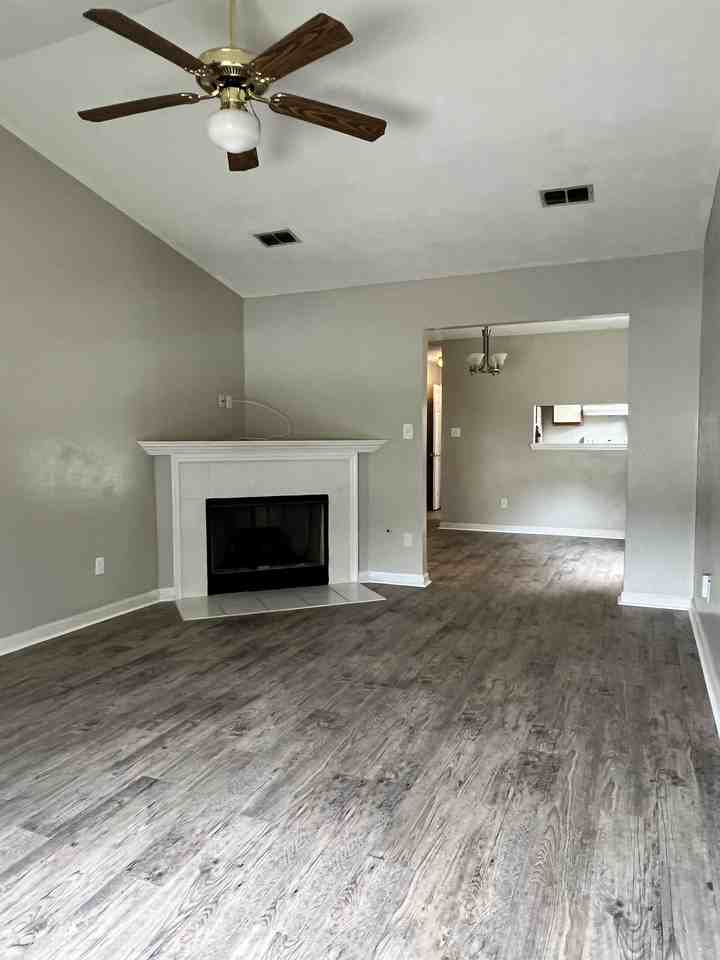 4108 Mission Trace Blvd - Photo 2 of 12