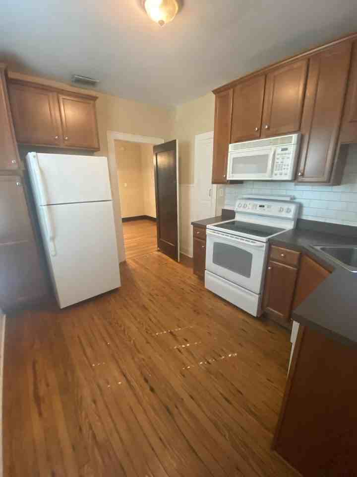 422 Mcdaniel St #A - Photo 5 of 19