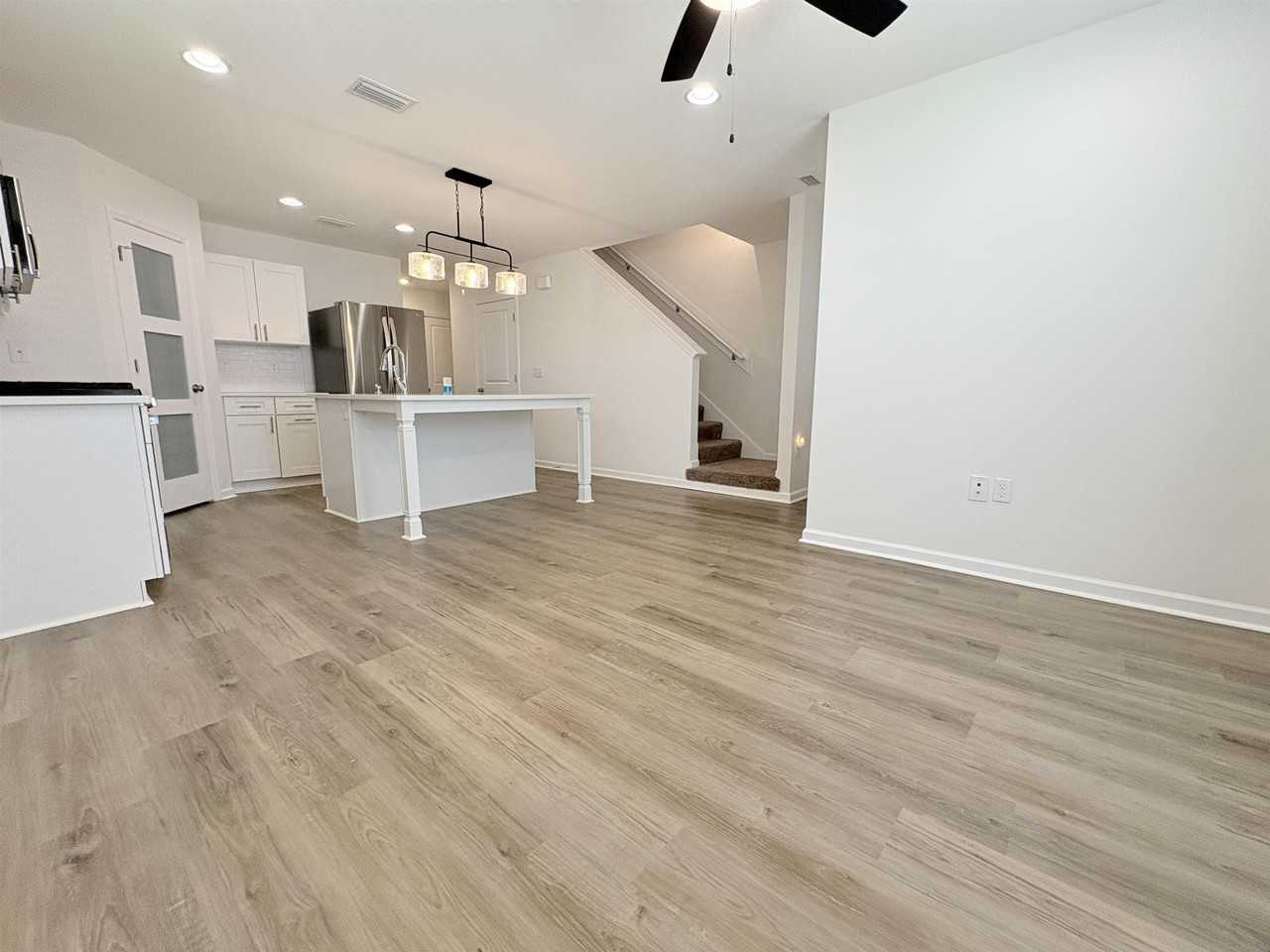 3611 Meadow Vista Ln - Photo 5 of 28