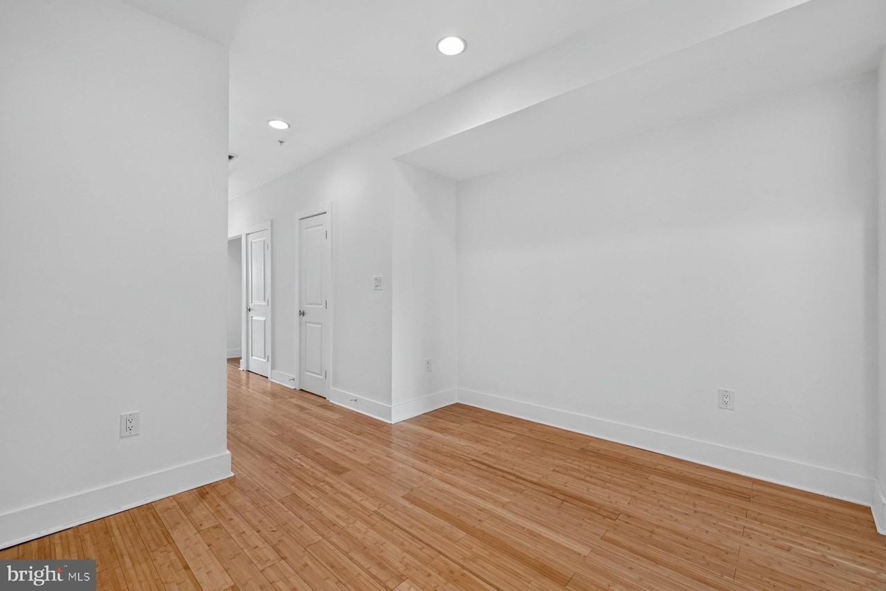 1013 V St Nw #2 - Photo 6 of 35