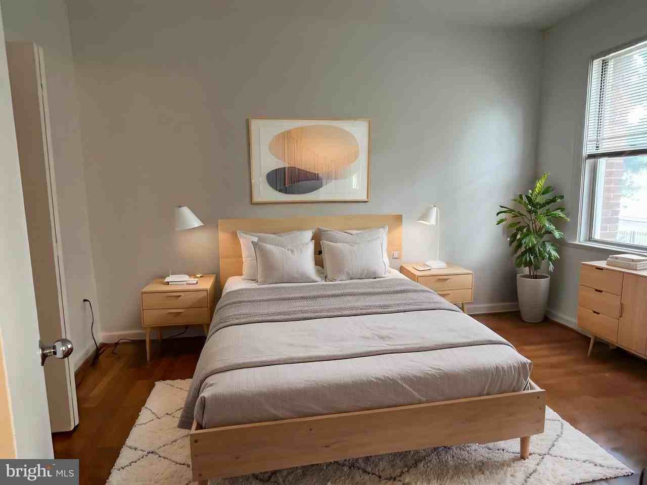 1615 Kenyon St Nw #20 - Photo 7 of 11